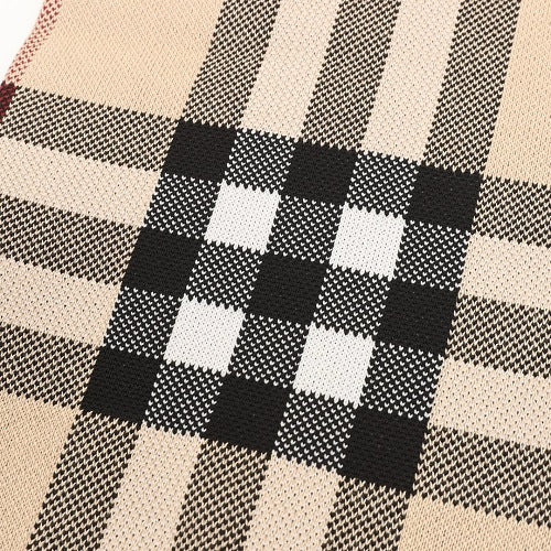 Burberry Oversized Check Knit Shorts